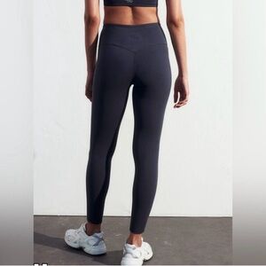 H&M move leggings